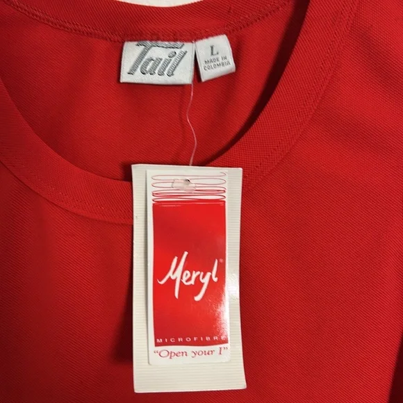 NWT Tail Tech Meryl Performance Golf/Tennis Workout Red Tank Top Size Large - Picture 4 of 9
